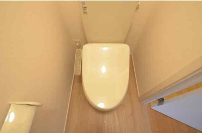 WOOD HOUSE WESTのトイレ写真
