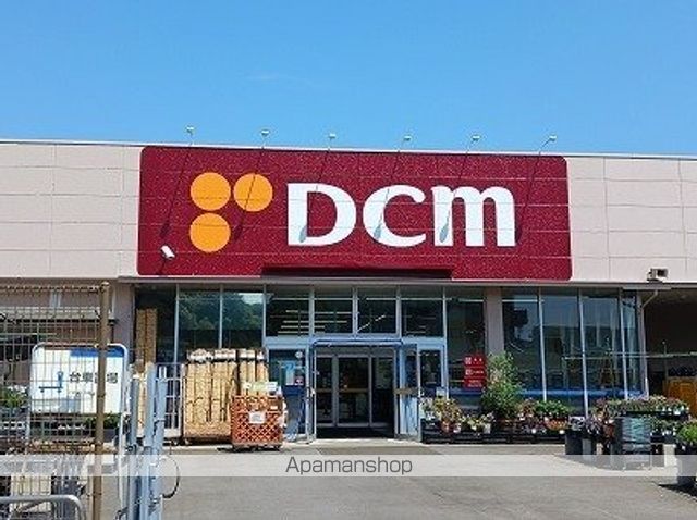 コンビニ　ファミリーマート愛甲石田駅前店（コンビニ）まで1746m