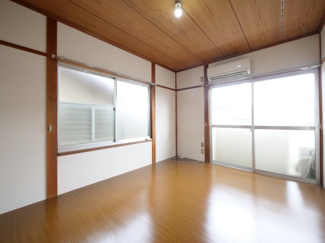 居室・リビング　※写真は別の部屋のものです。
