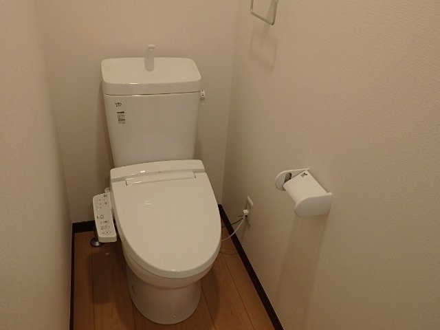 ソレイユパルク11番館のトイレ写真