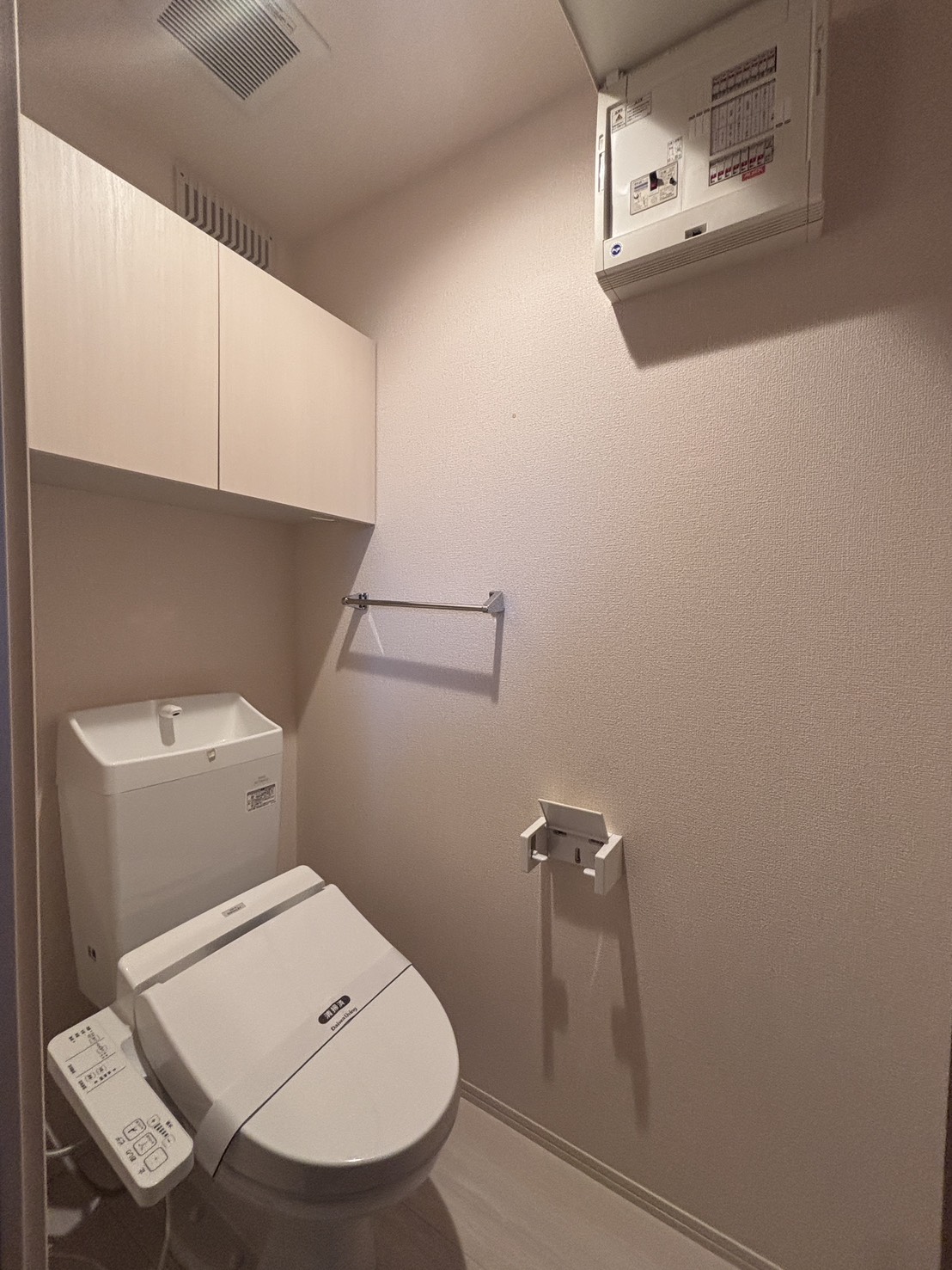 上中アパートのトイレ写真