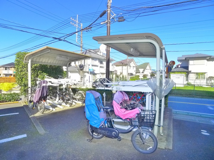 フルーエント芝山の外観写真