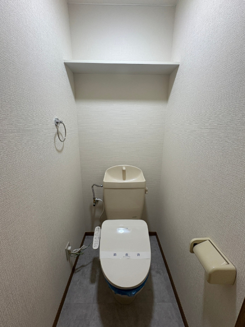 トイレ　別号室の写真