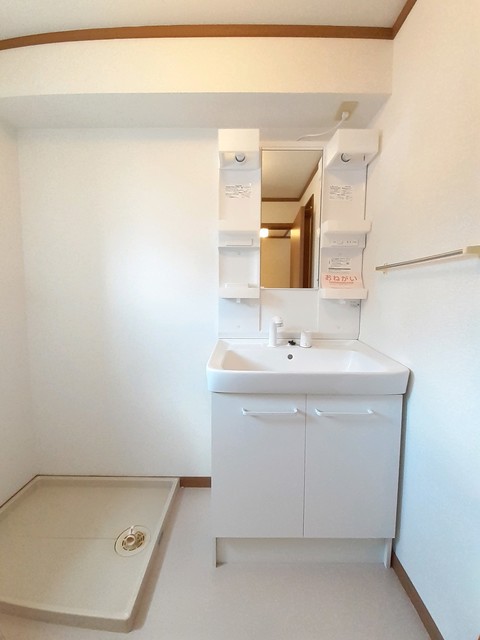 ＪＲ上越線 群馬総社駅 徒歩20分 3階建 築25年の内装写真
