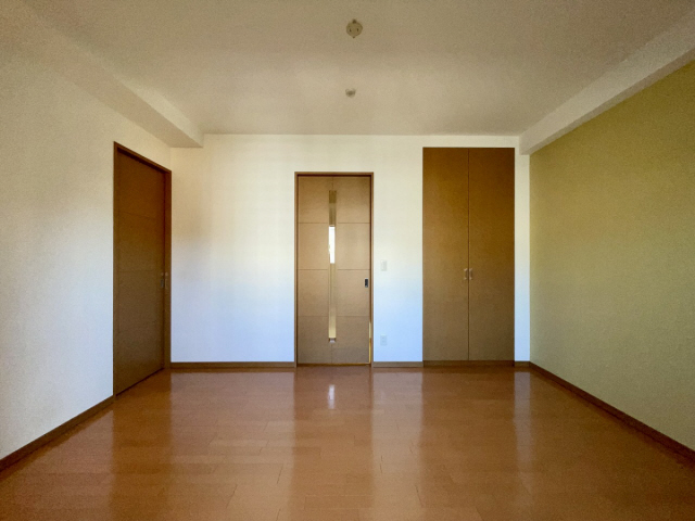 居室・リビング　写真は同マンションの別のお部屋のものです
