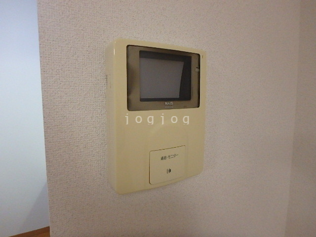 セキュリティ　モニター付きインターホンで来客確認も安心です！