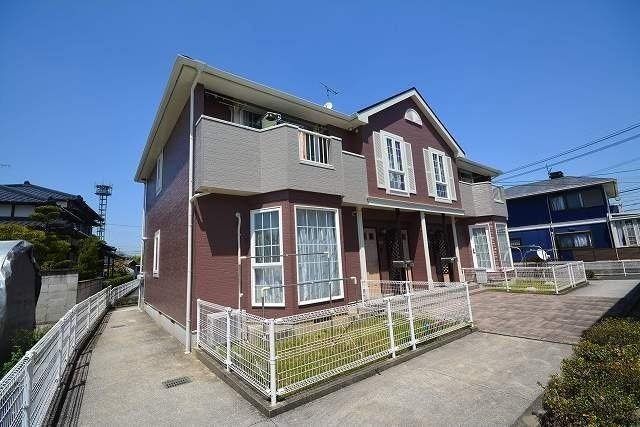 建物外観　外観は落ち着いています