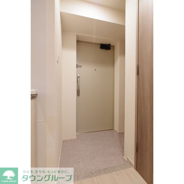 グランカミーユ江北の玄関写真