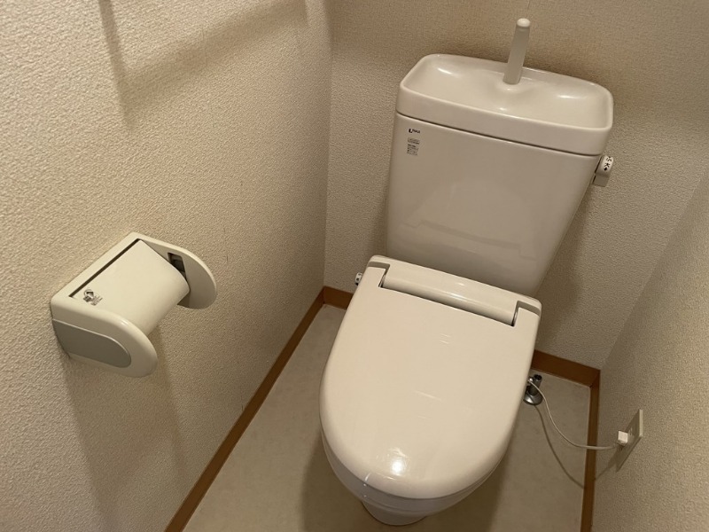 ＪＲ東海道本線 高塚駅 徒歩32分 3階建 築19年のトイレ写真