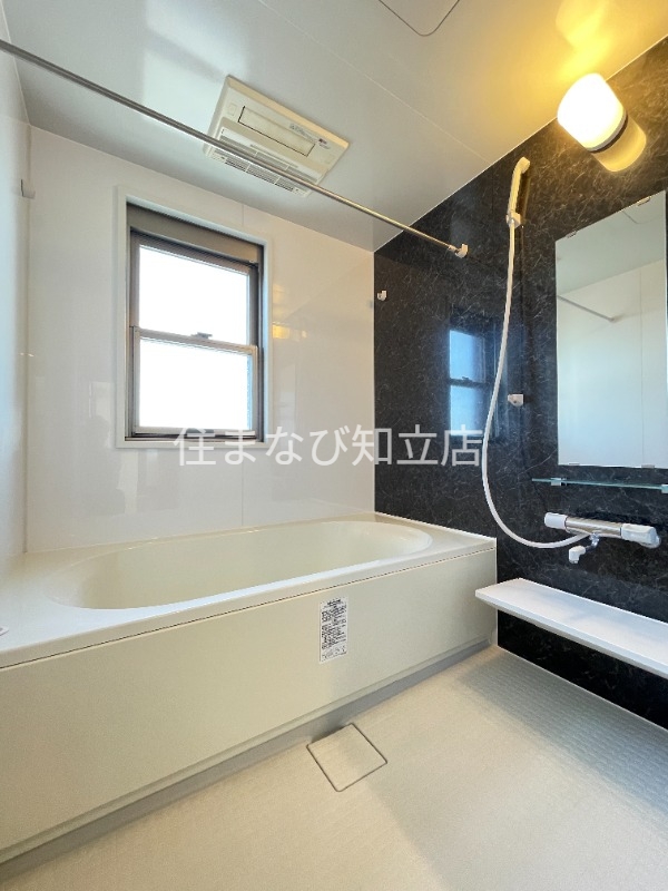 バス・シャワールーム　別部屋写真