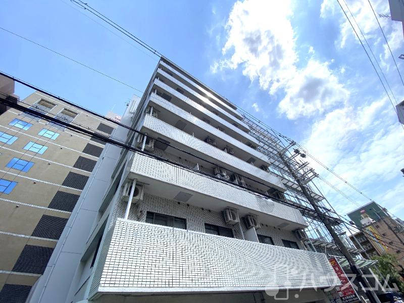 建物外観　阪急南方駅から徒歩５分のおすすめマンションです。