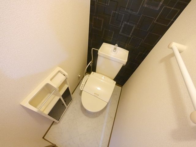 ジュネスのトイレ写真