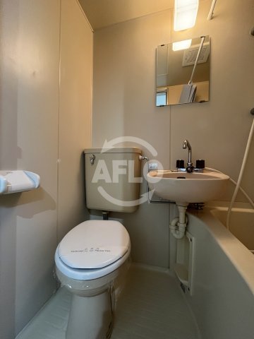 クルーム新大阪2番館のトイレ写真