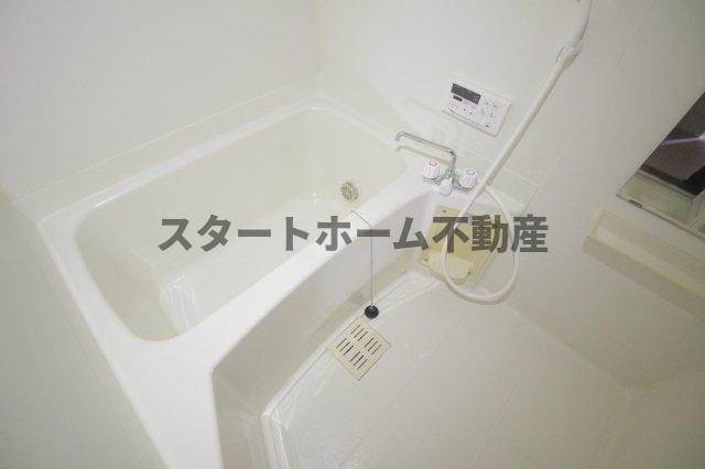 ＪＲ徳島線 牛島駅 徒歩84分 2階建 築26年の風呂写真