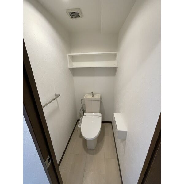ヒルクレスト博多駅のトイレ写真