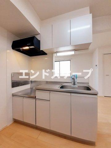 ＪＲ両毛線 前橋大島駅 徒歩4分 3階建 築10年のキッチン写真