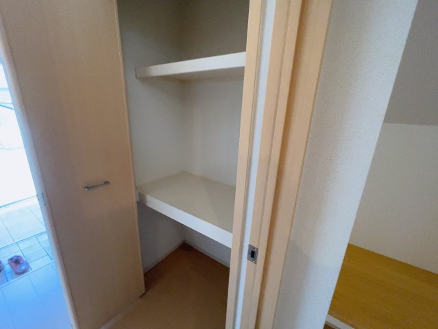 収納