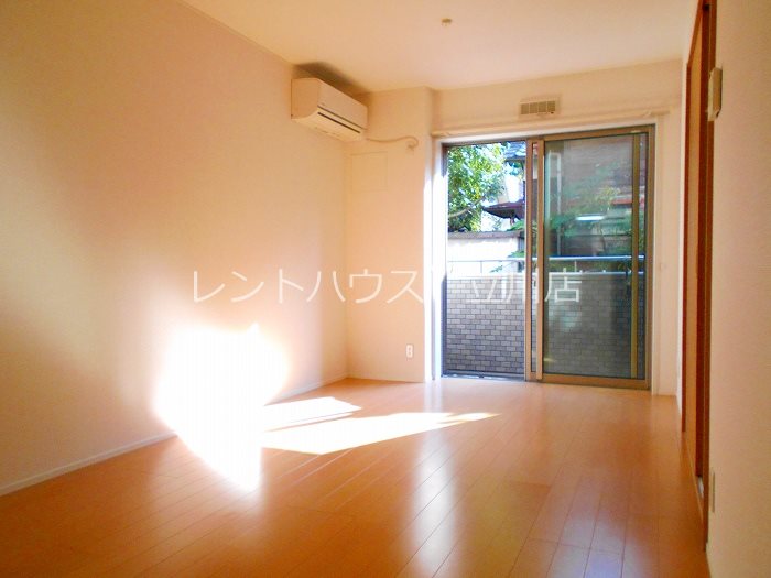 その他　同建物参考写真