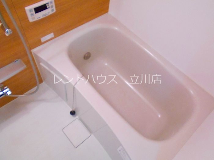 バス・シャワールーム　同建物参考写真