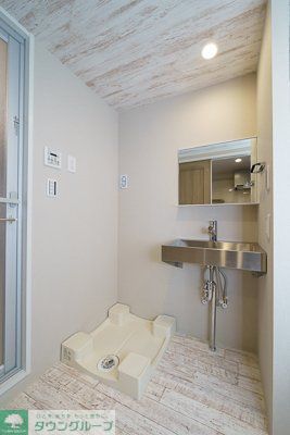 洗面設備　※写真は同タイプ住戸です。