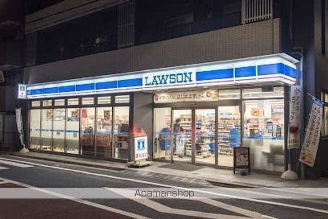 コンビニ　ローソン新宿新小川町店（コンビニ）まで358m