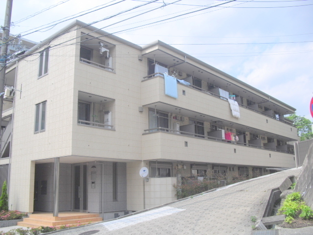 建物外観　安心のオートロック付　耐震耐火性に優れた旭化成へーベルメゾン