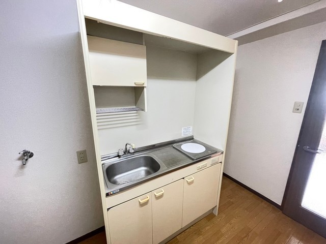 キッチン　※別号室の写真です※