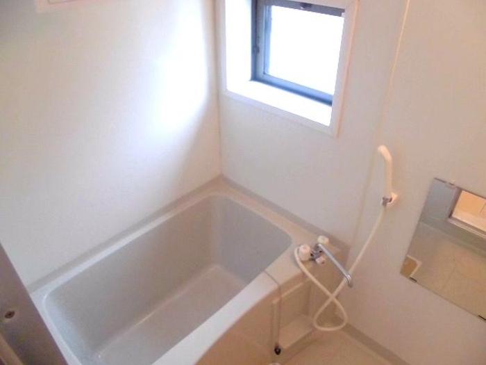バス・シャワールーム　バス・トイレ別