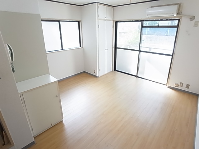 居室・リビング　洋室