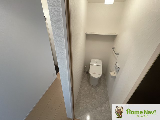 トイレ　ウォシュレット付き