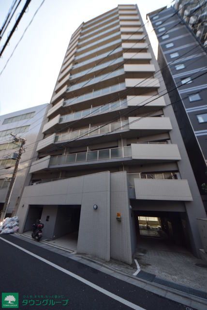 文京区湯島のマンションの建物外観