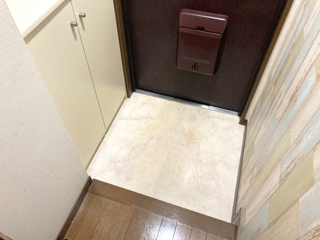 【サンクレール芦屋の玄関】