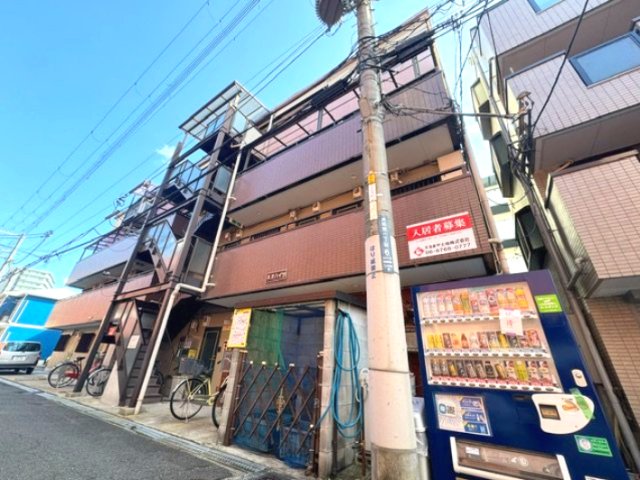 吹田市岸部南のマンションの建物外観