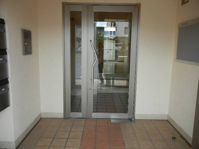 エントランス　エントランス部分