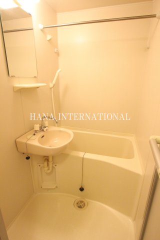 バス・シャワールーム　他部屋写真参照