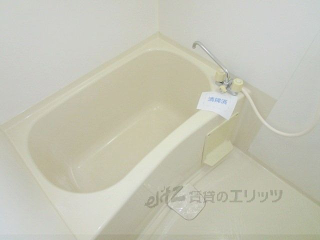 バス・シャワールーム　風呂