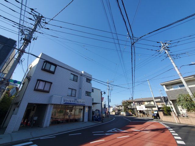 建物外観　★南向き★最上階★バストイレ別★独立洗面台★室内洗濯機置場★