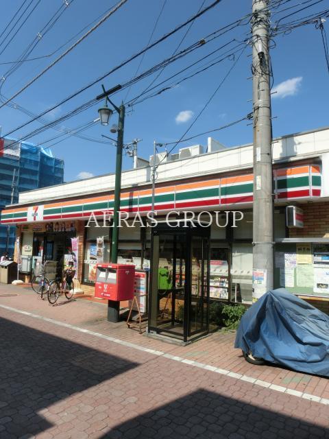 コンビニ　セブンイレブン堀船3丁目店（コンビニ）まで126m