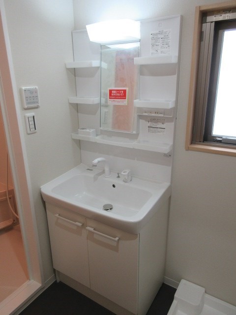 洗面設備　※別室の写真です。ご参照ください。