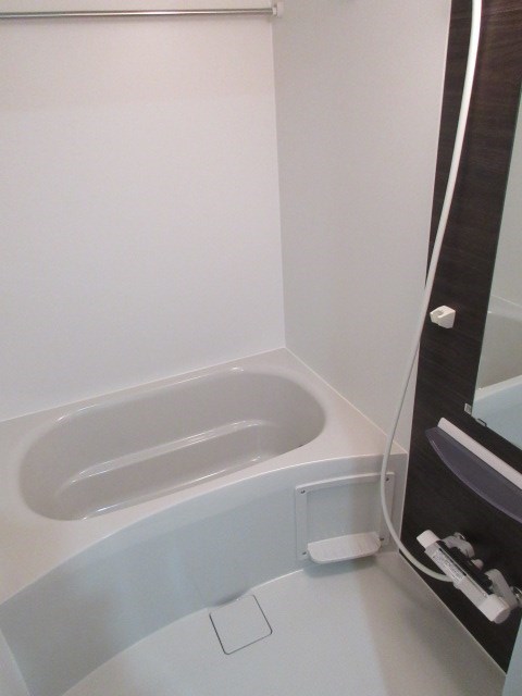 バス・シャワールーム　※別室の写真です。ご参照ください。