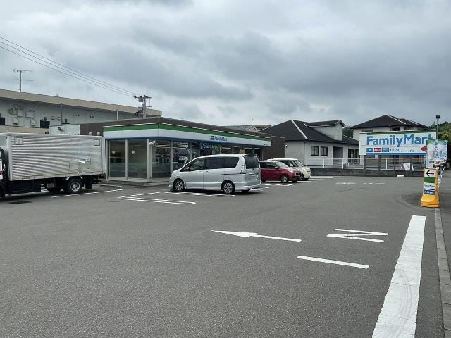 コンビニ　ファミリーマート加納バイパス店（コンビニ）まで3036m