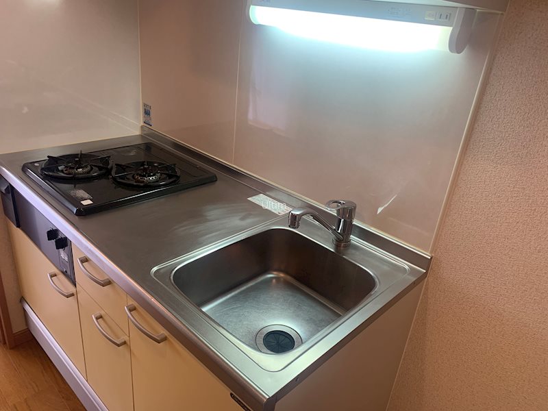 キッチン　※同タイプの他のお部屋です