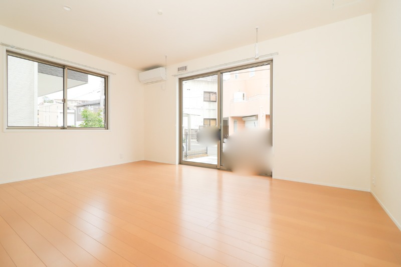 居室・リビング　図面と現状に相違がある場合には現状を優先