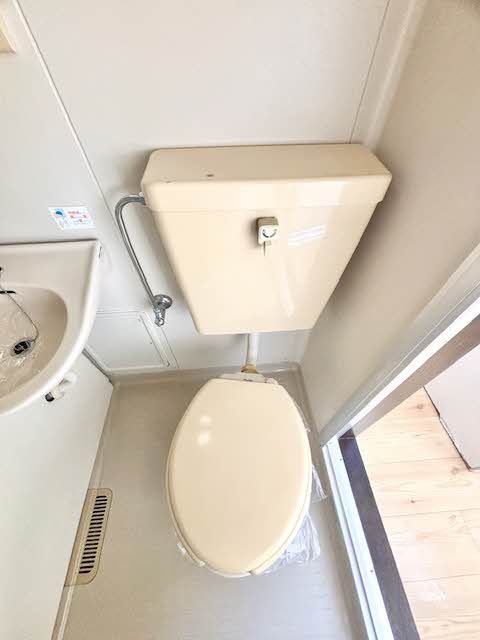 トイレ　トイレ