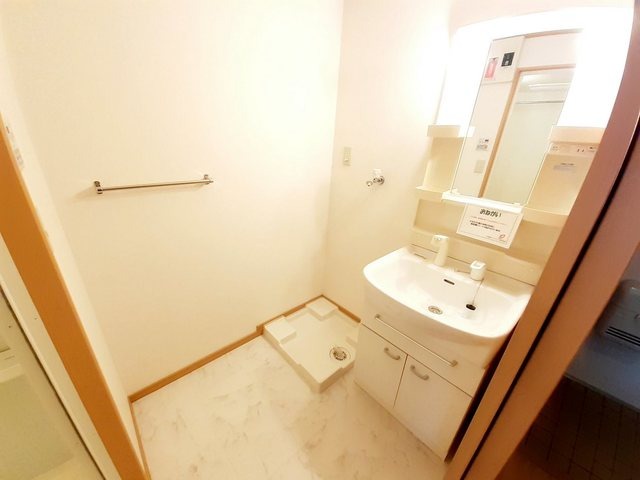 洗面設備　同物件別部屋イメージ