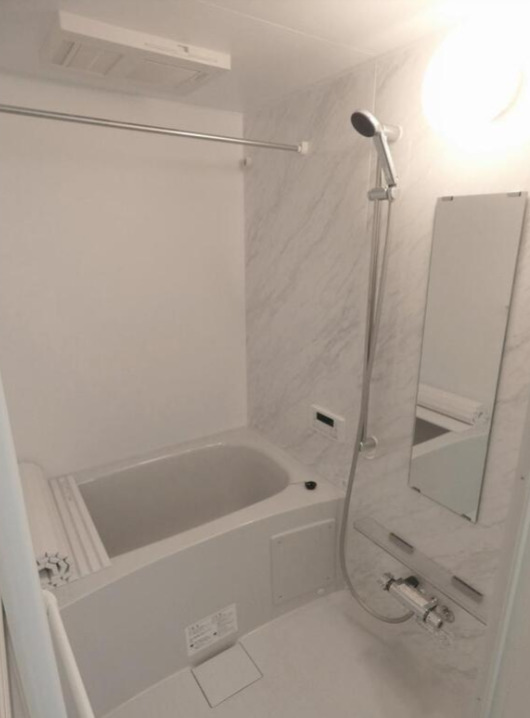 バス・シャワールーム　日々の暮らしに欠かせないお風呂です