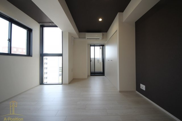 居室・リビング　HR　FRONT　REGALドームウエスト