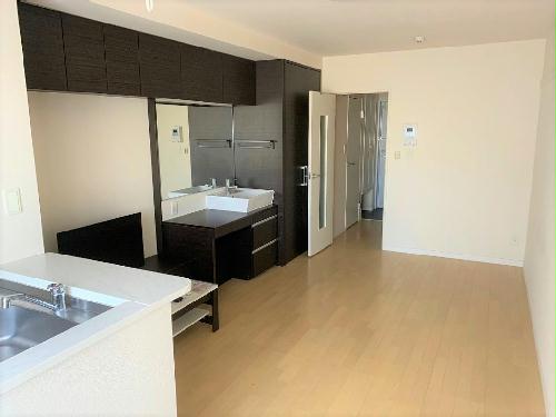 居室・リビング　同タイプの部屋の写真です