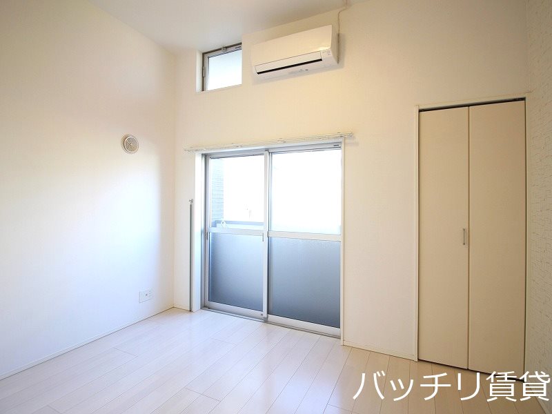 バルコニー　同型タイプの為、現状を優先致します。