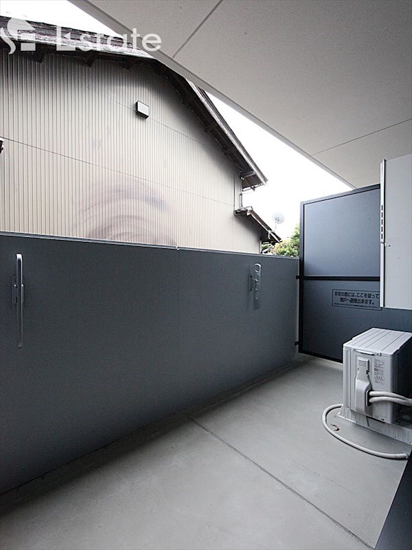 バルコニー　バルコニー